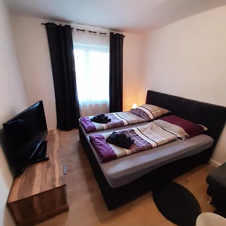 Heubi 6 2 Schlafzimmer شقة *