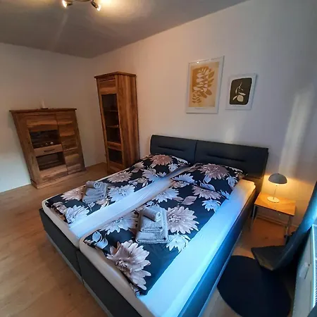 Heubi 6 2 Schlafzimmer شقة