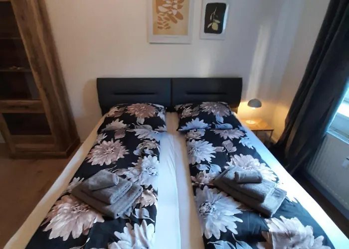 Heubi 6 2 Schlafzimmer 公寓