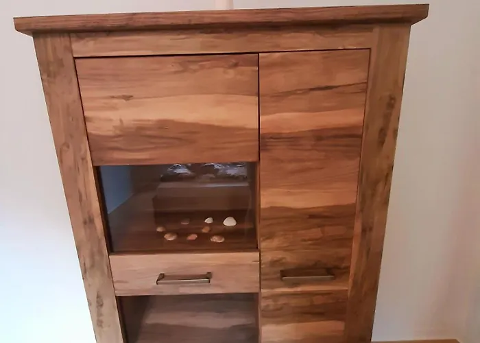 Heubi 6 2 Schlafzimmer بلوين