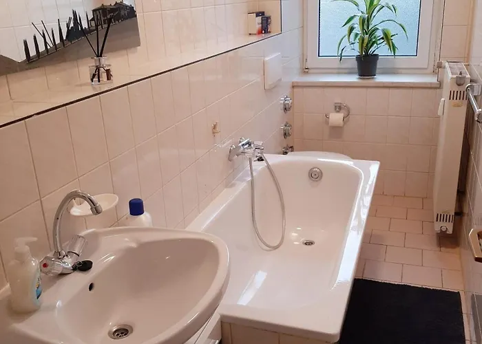 Heubi 6 2 Schlafzimmer بلوين